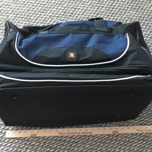 two compartment duffel bag